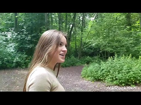 ❤️ Evelina'ya halka açık bir yerde sevişmemizi önerdim! O evet dedi. Sonra onu kıçından becerdim ve ağzına cum. Sonra kendine kızdı. ❤ Rus pornosu bizde