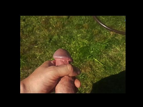 ❤️ Sıcak hottie gets ona pembe kedi becerdin ve cums ile bir fışkırtma içinde bir yaz bahçesinde ❤ Rus pornosu bizde