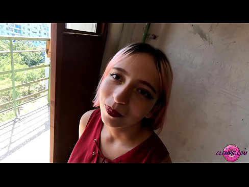❤️ Öğrenci Şehvetli Taşrada Bir Yabancıyı Berbat - Yüzünde Cum ❤ Rus pornosu bizde
